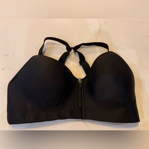 Cadenshae size 14 Nursing Zipper Sports Bra